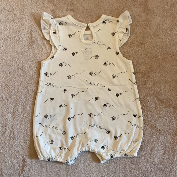 Rae Dunn BEE HAPPY Baby Rompers Size 3-6 Months - Picture 5 of 7